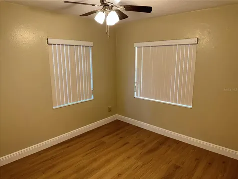 613 Carol Terrace Kissimmee FL 34744