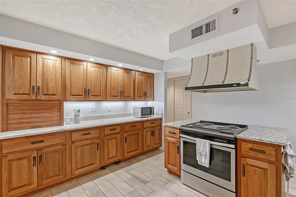 111 Tidy Island Boulevard Bradenton FL 34210