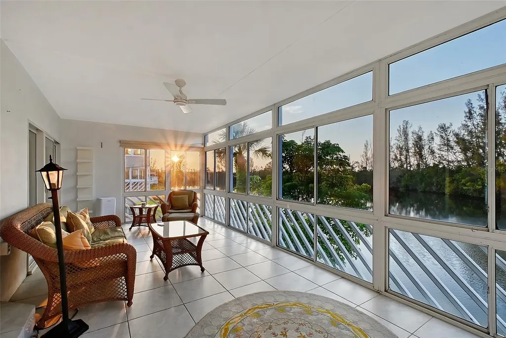 111 Tidy Island Boulevard Bradenton FL 34210
