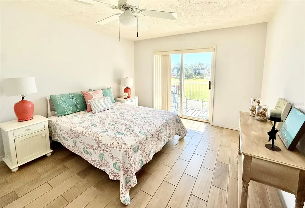 111 Tidy Island Boulevard Bradenton FL 34210