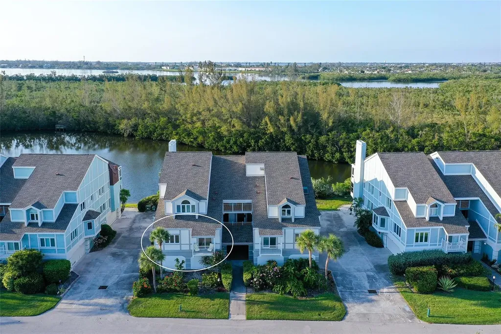 111 Tidy Island Boulevard Bradenton FL 34210