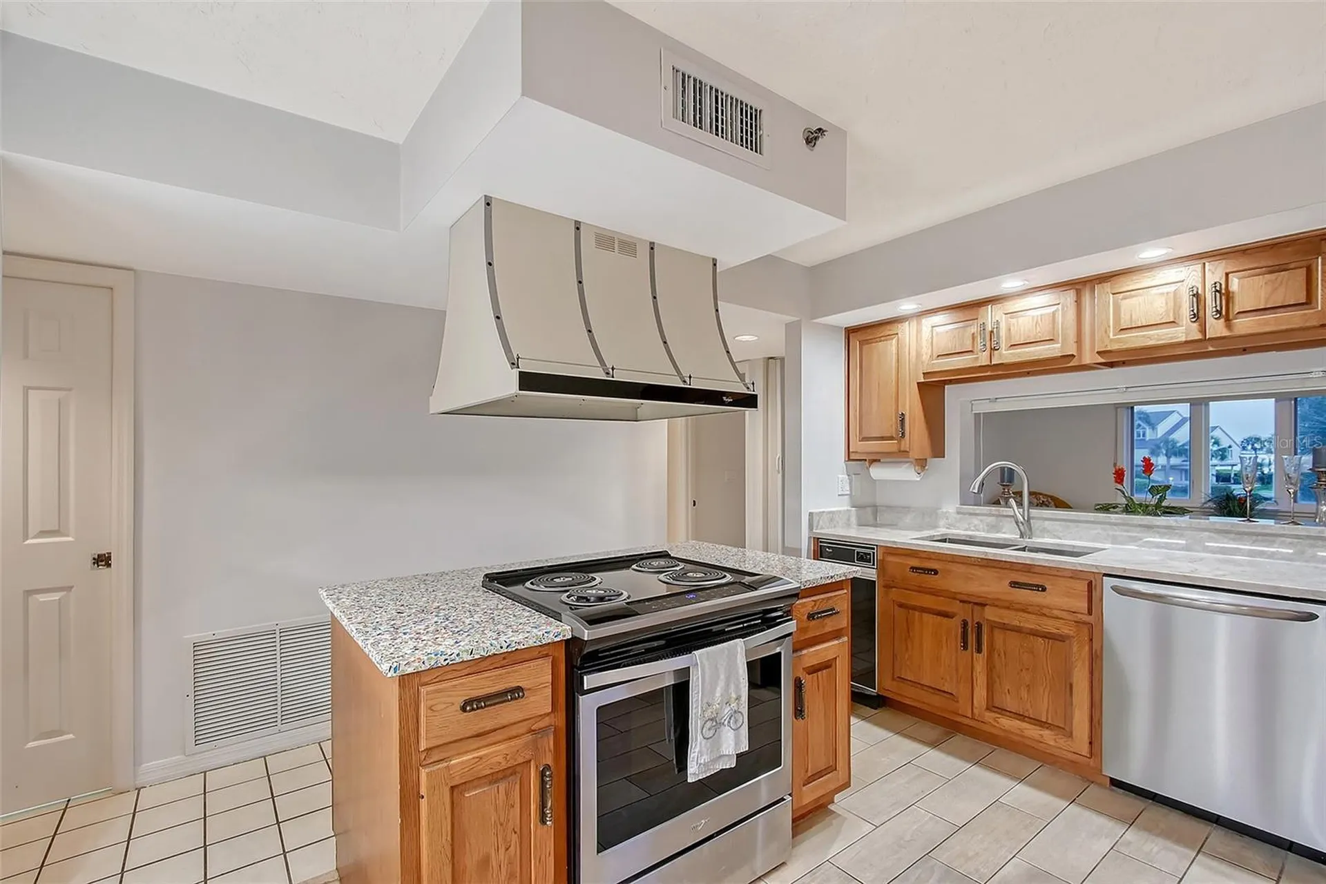 111 Tidy Island Boulevard Bradenton FL 34210