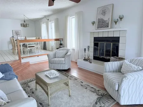 111 Tidy Island Boulevard Bradenton FL 34210