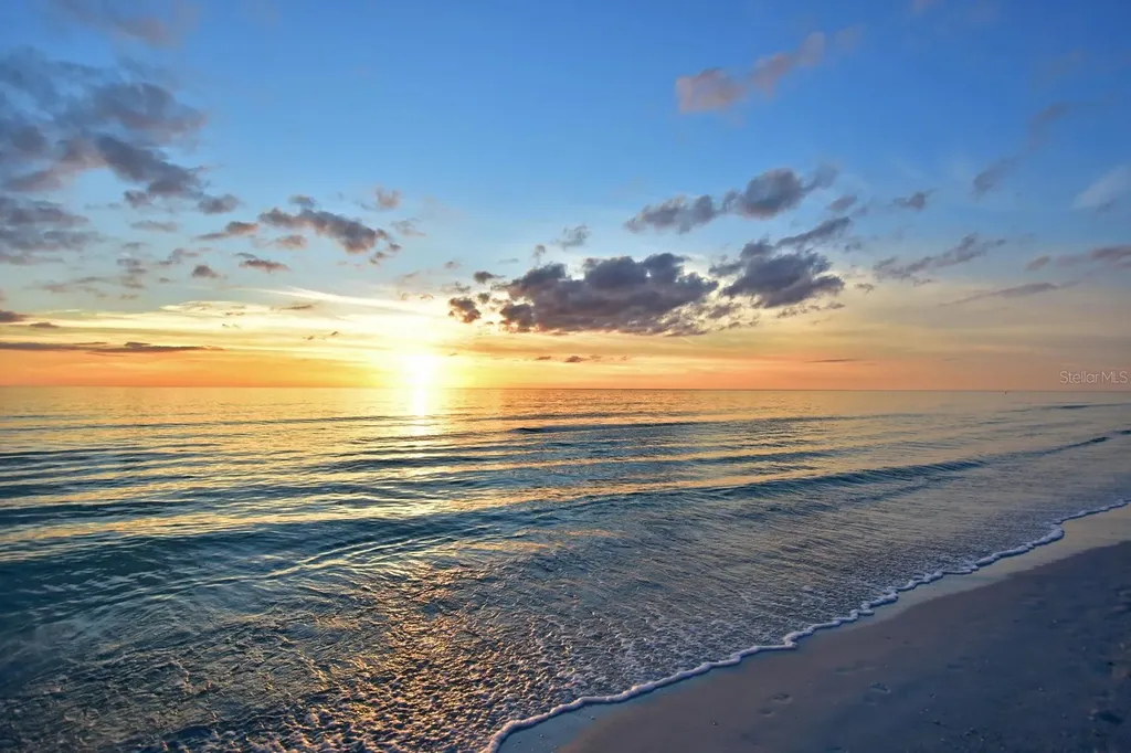 170 Roosevelt Drive Sarasota FL 34236