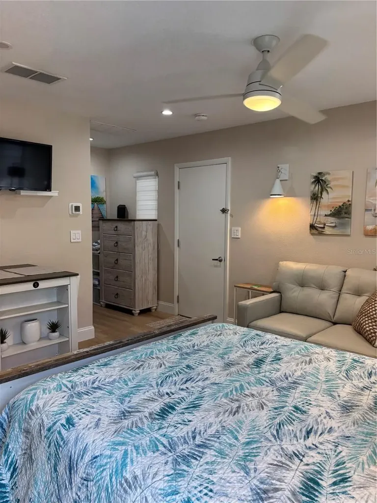 170 Roosevelt Drive Sarasota FL 34236