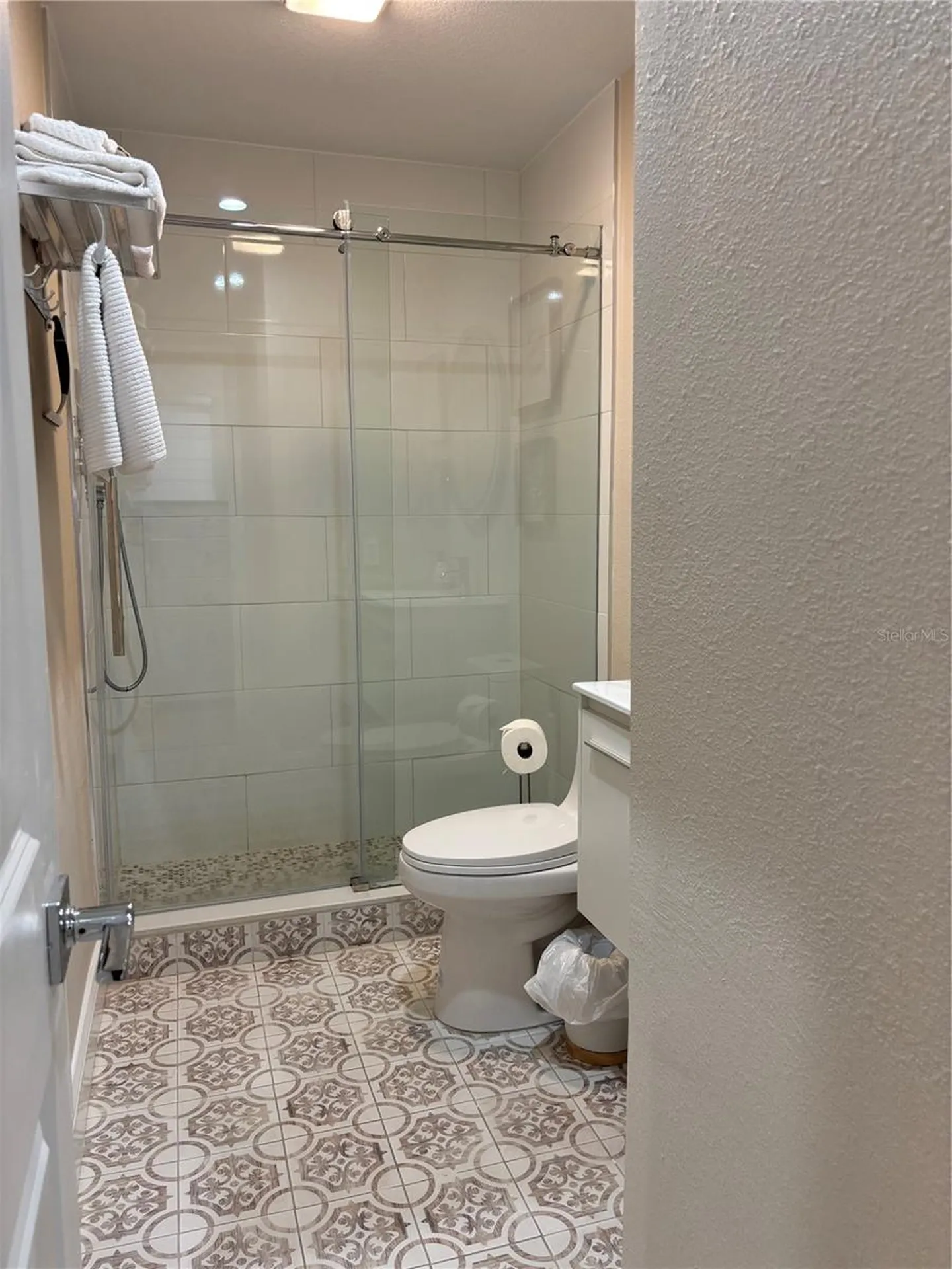 170 Roosevelt Drive Sarasota FL 34236