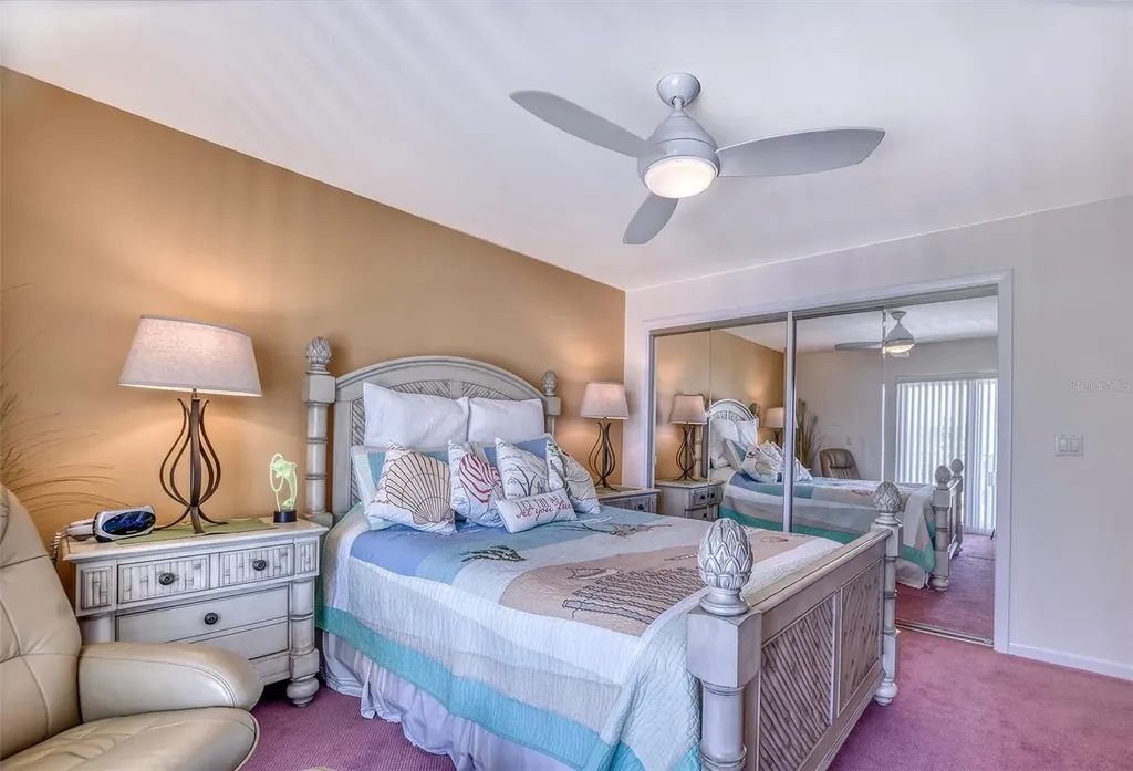 3701 5th Avenue Holmes Beach FL 34217