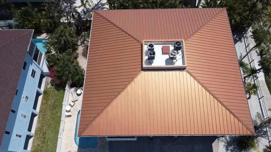 3701 5th Avenue Holmes Beach FL 34217