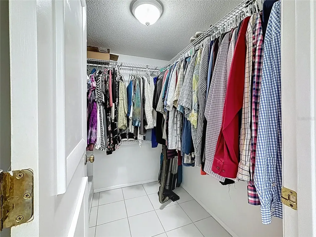 5234 Lake Arrowhead Trail Sarasota FL 34231