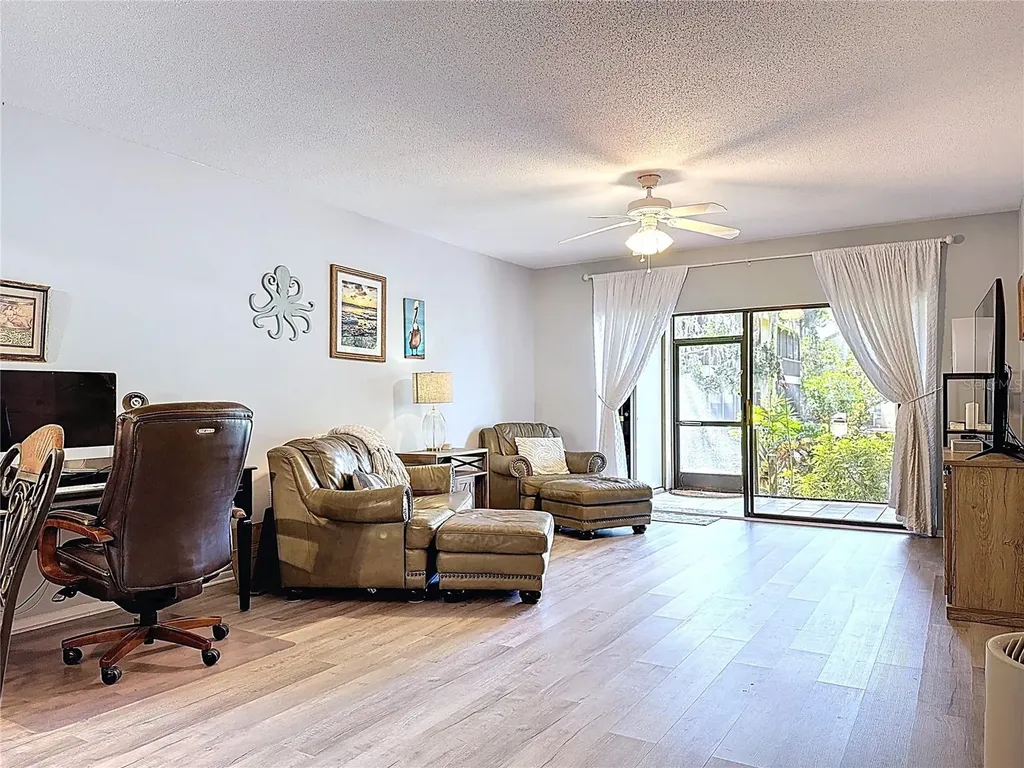 5234 Lake Arrowhead Trail Sarasota FL 34231