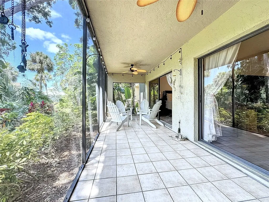 5234 Lake Arrowhead Trail Sarasota FL 34231