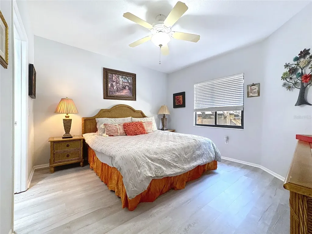 5234 Lake Arrowhead Trail Sarasota FL 34231