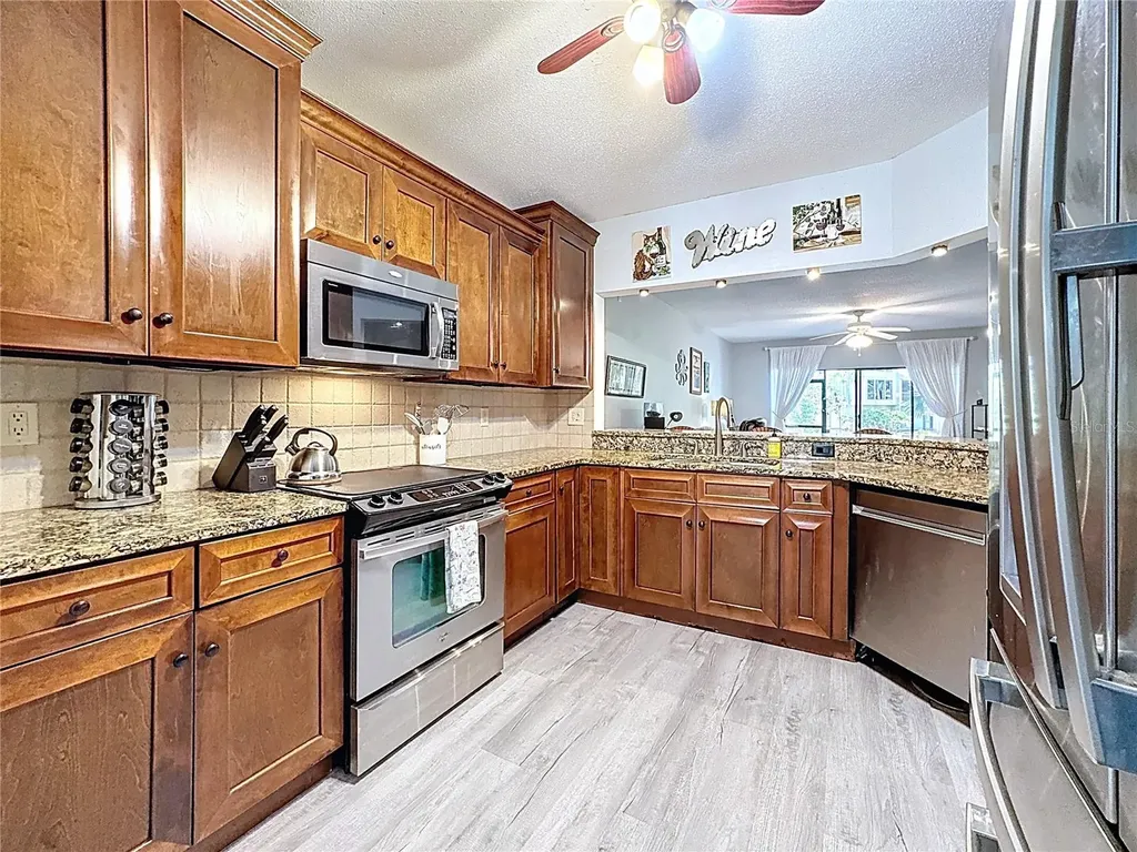5234 Lake Arrowhead Trail Sarasota FL 34231