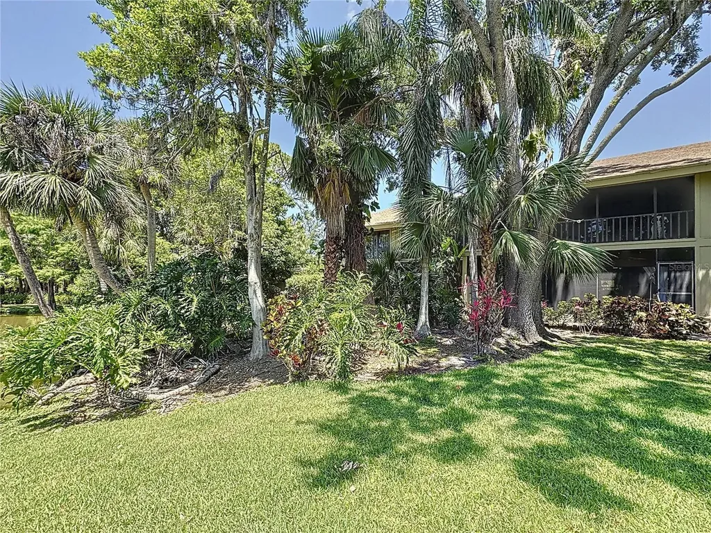 5234 Lake Arrowhead Trail Sarasota FL 34231