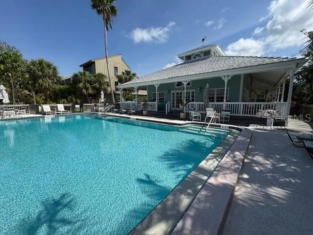 5234 Lake Arrowhead Trail Sarasota FL 34231