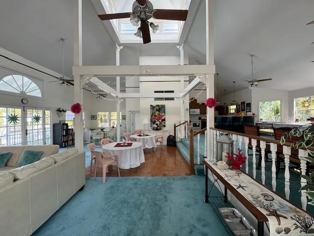 5234 Lake Arrowhead Trail Sarasota FL 34231