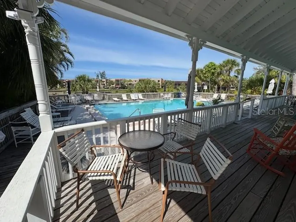 5234 Lake Arrowhead Trail Sarasota FL 34231