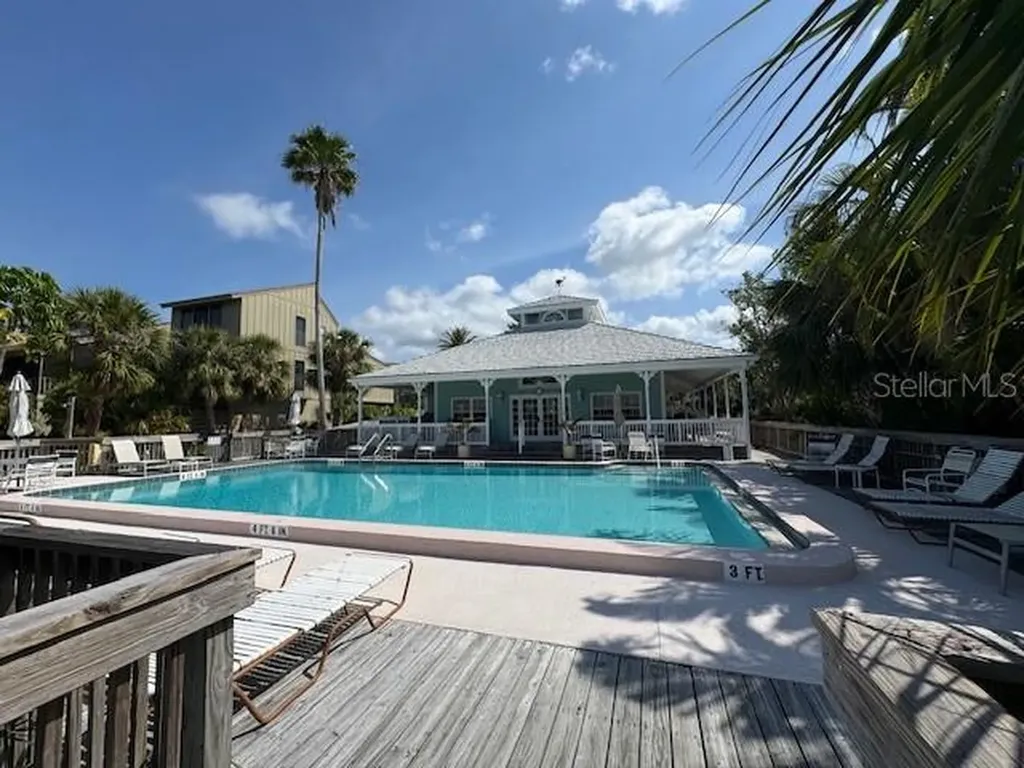 5234 Lake Arrowhead Trail Sarasota FL 34231