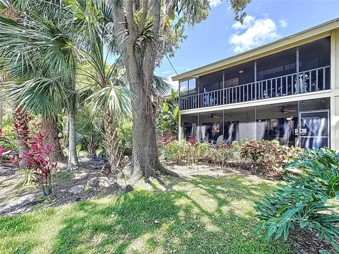 5234 Lake Arrowhead Trail Sarasota FL 34231