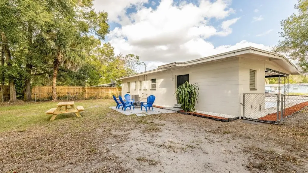 1406 Conway Road Orlando FL 32812