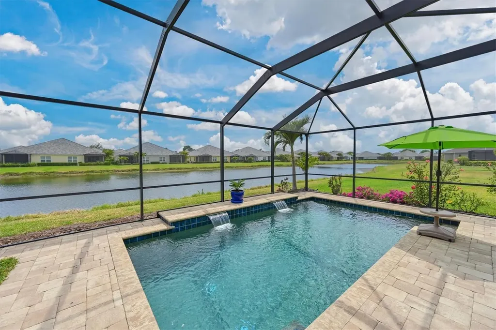 12330 Halfmoon Lake Terrace Bradenton FL 34211