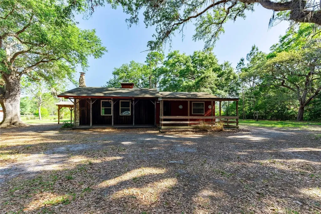1836 Cr 609b Bushnell FL 33513