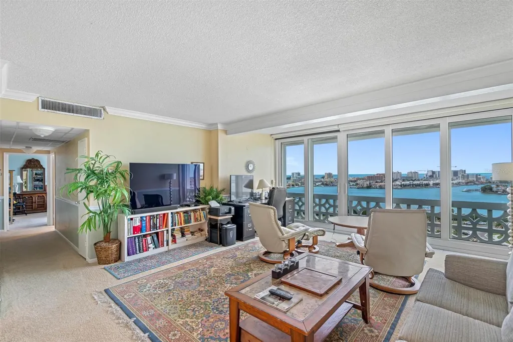 31 Island Way Clearwater Beach FL 33767