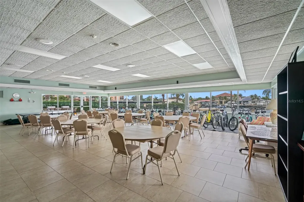 31 Island Way Clearwater Beach FL 33767