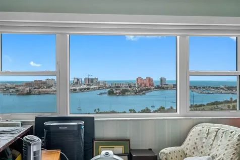 31 Island Way Clearwater Beach FL 33767