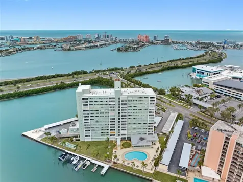 31 Island Way Clearwater Beach FL 33767
