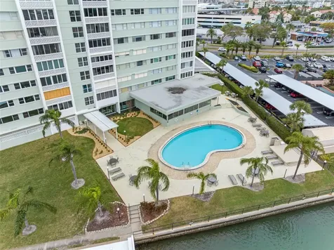 31 Island Way Clearwater Beach FL 33767