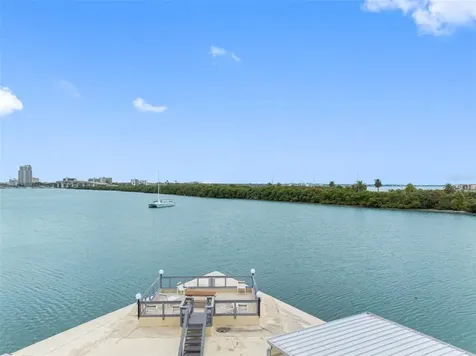 31 Island Way Clearwater Beach FL 33767