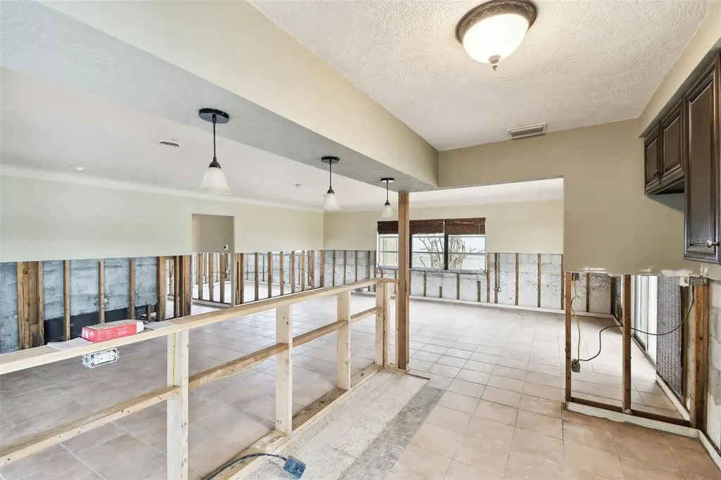 11340 5th Street E Treasure Island FL 33706