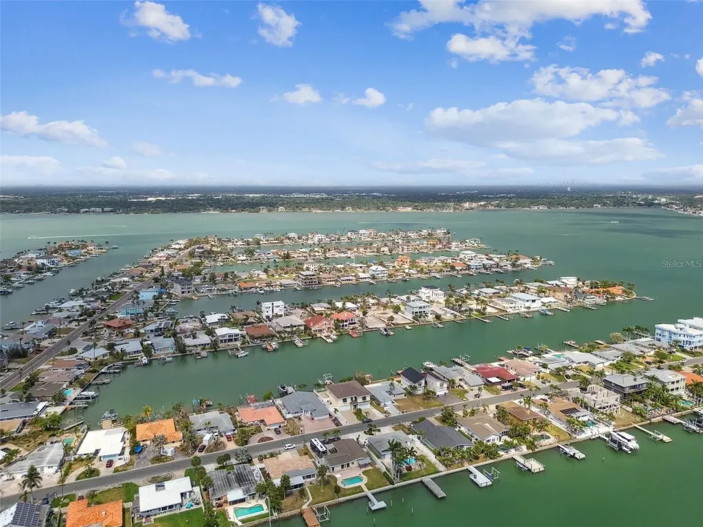 11340 5th Street E Treasure Island FL 33706