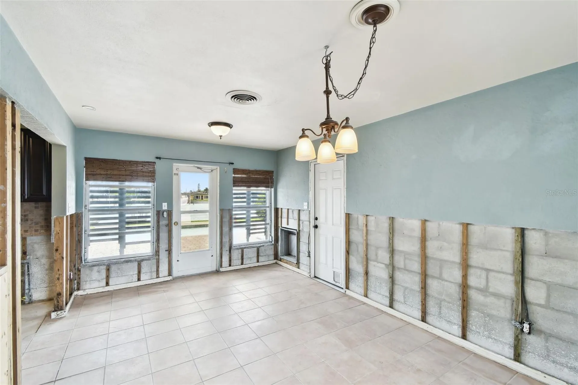 11340 5th Street E Treasure Island FL 33706