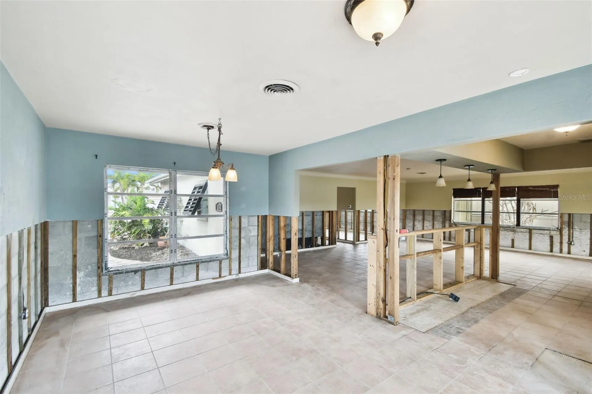 11340 5th Street E Treasure Island FL 33706