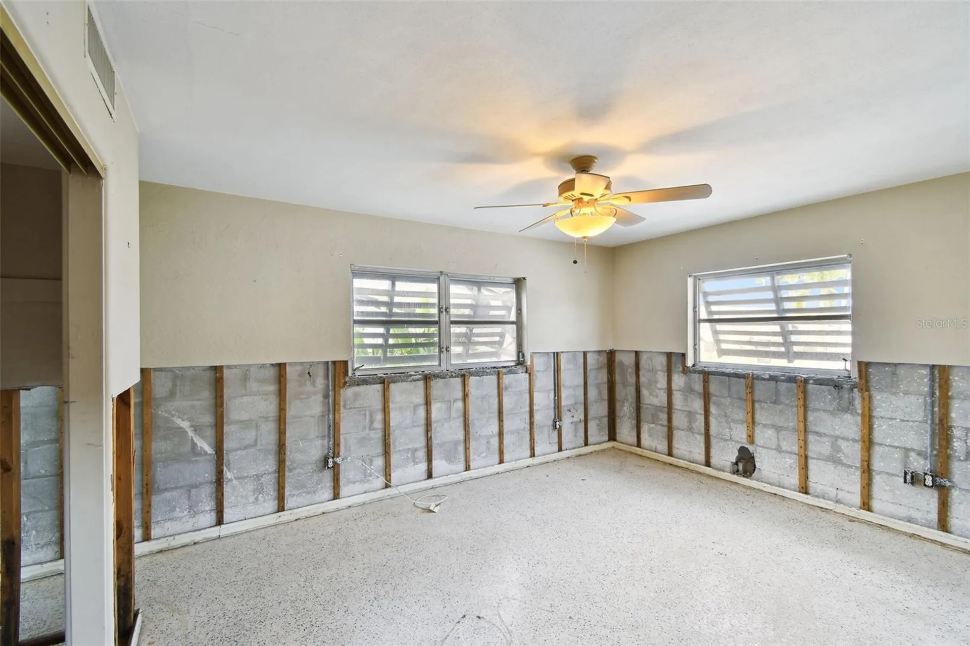 11340 5th Street E Treasure Island FL 33706