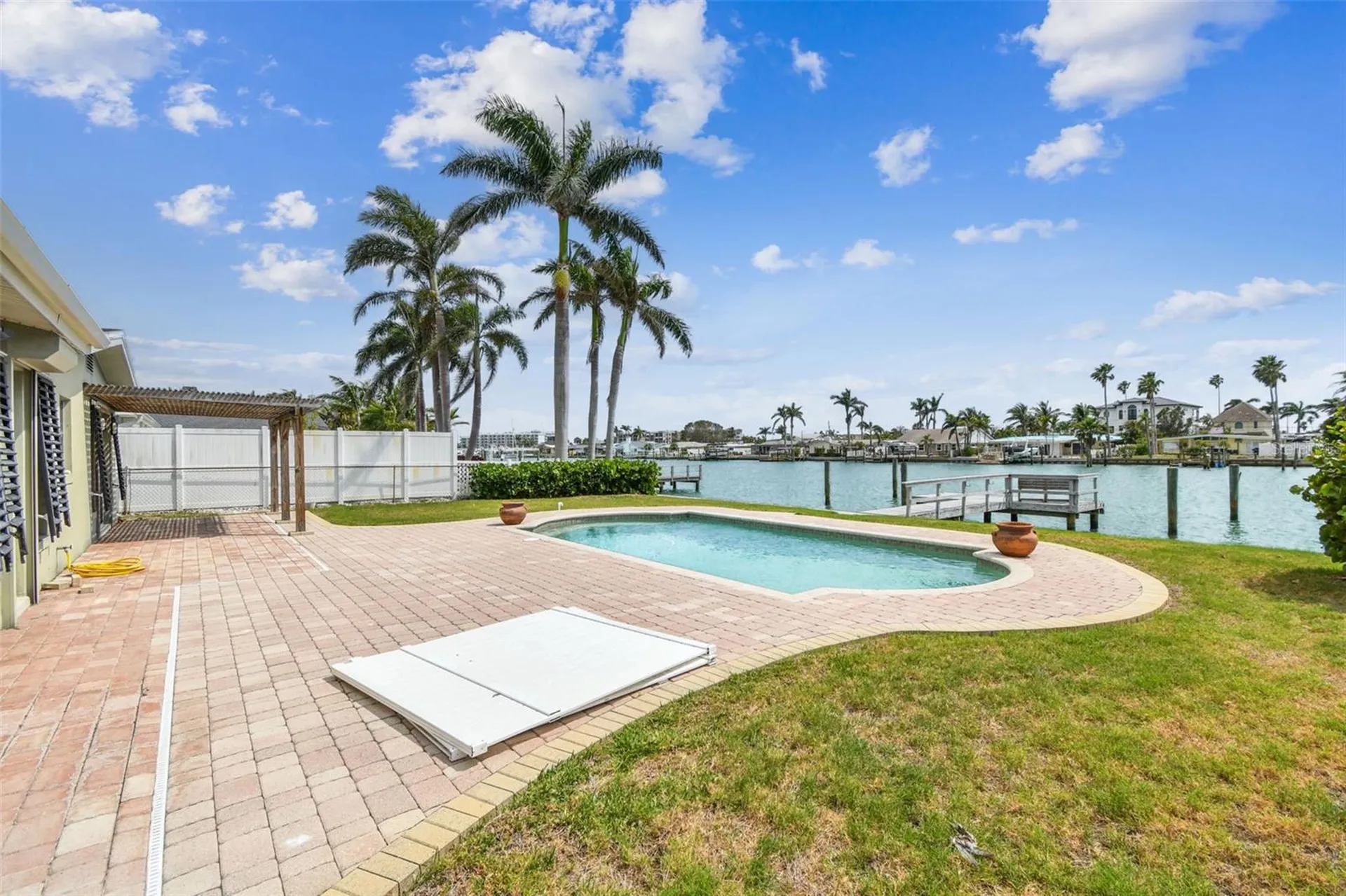 11340 5th Street E Treasure Island FL 33706