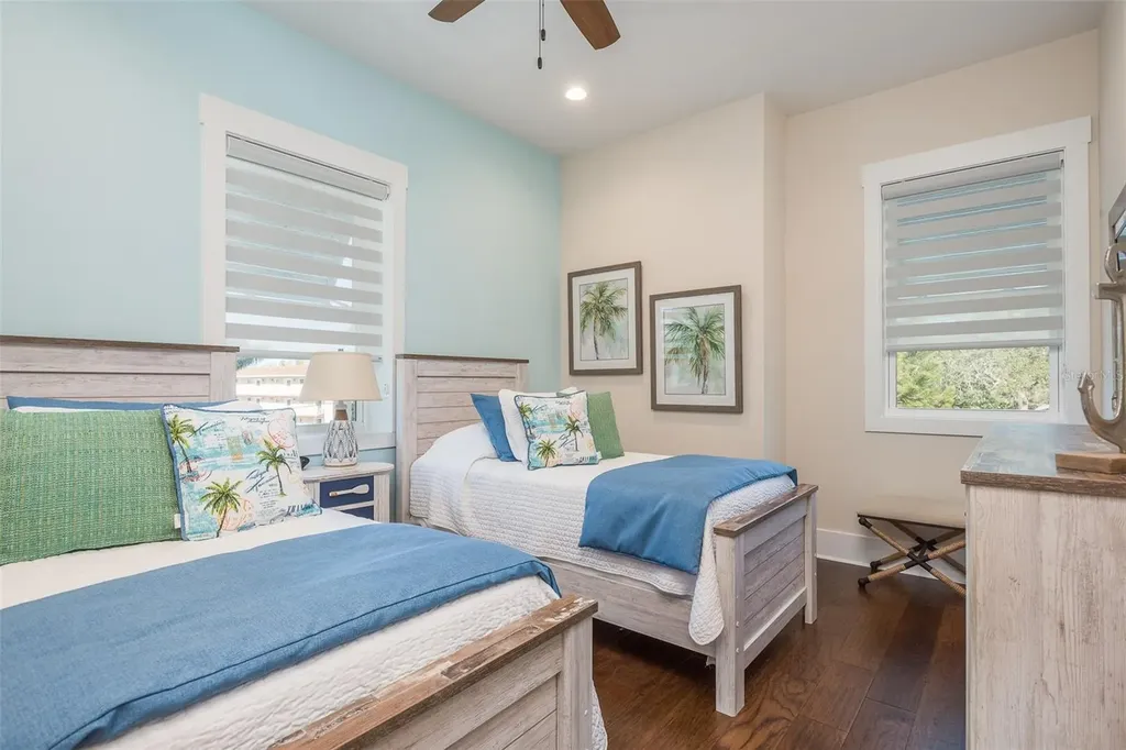 20 Outlook Way Dunedin FL 34698
