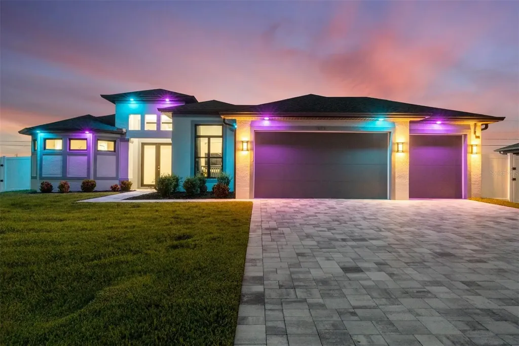 623 SE 1st Terrace Cape Coral FL 33990