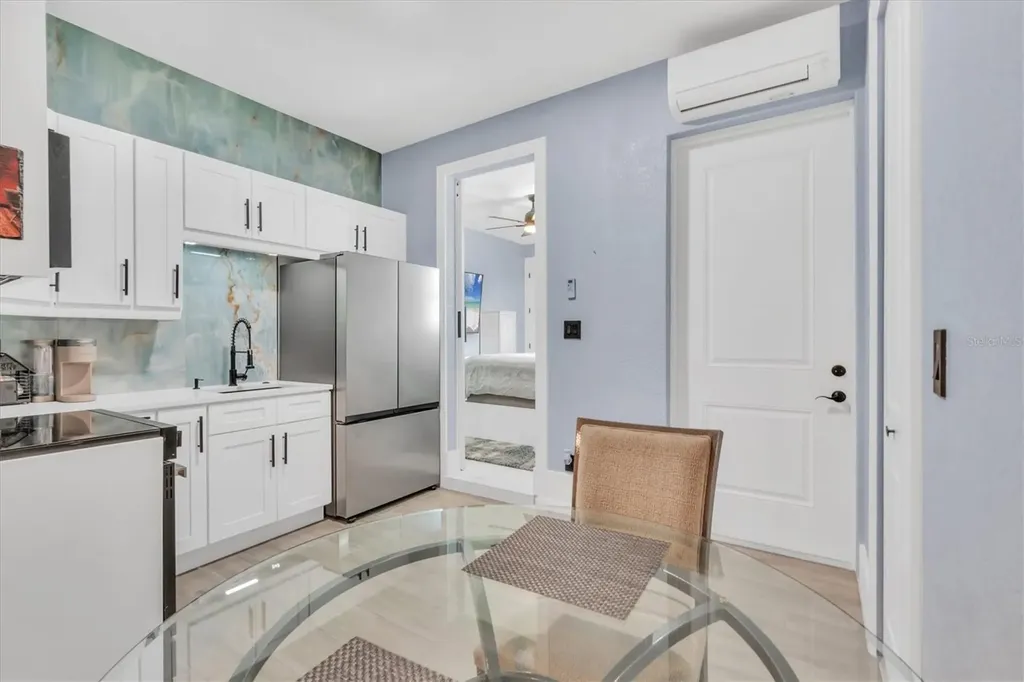 623 SE 1st Terrace Cape Coral FL 33990
