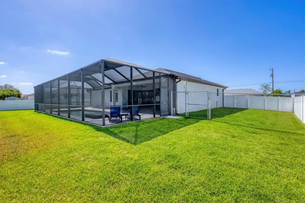 623 SE 1st Terrace Cape Coral FL 33990
