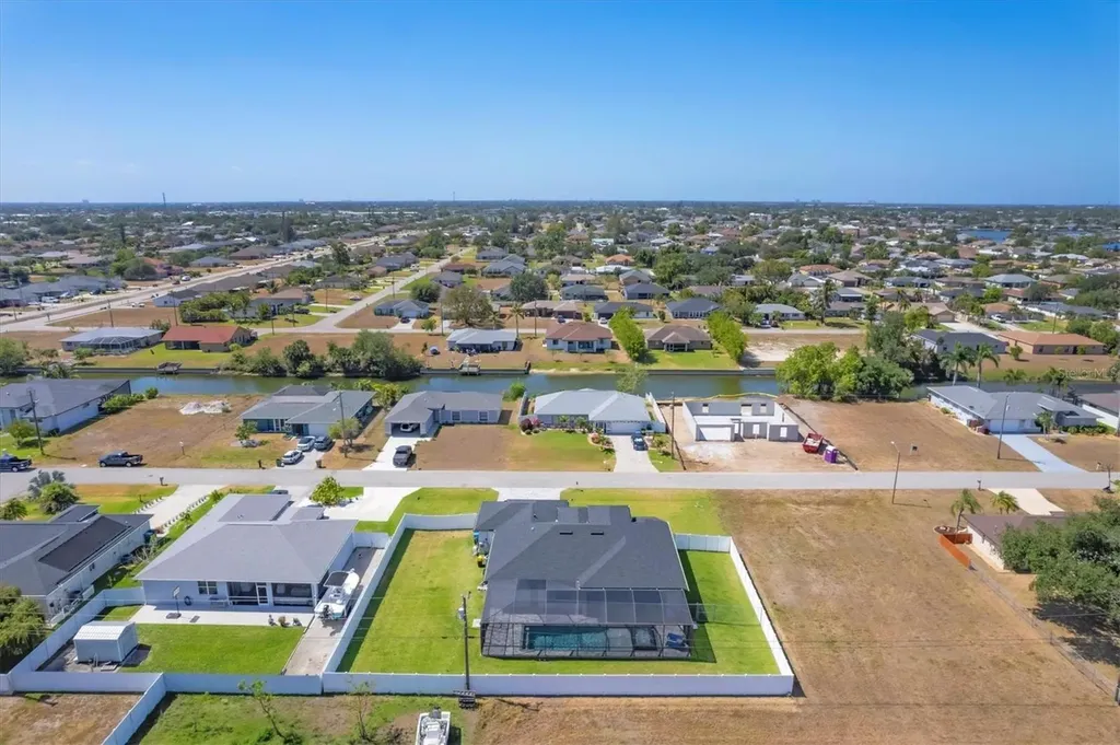 623 SE 1st Terrace Cape Coral FL 33990