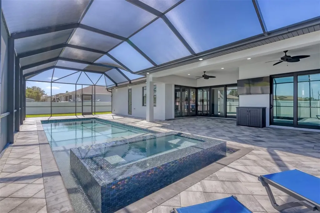 623 SE 1st Terrace Cape Coral FL 33990