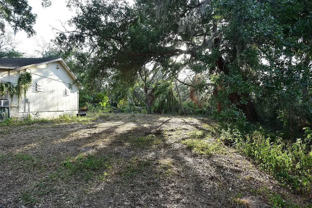 7610 Anna Avenue Gibsonton FL 33534
