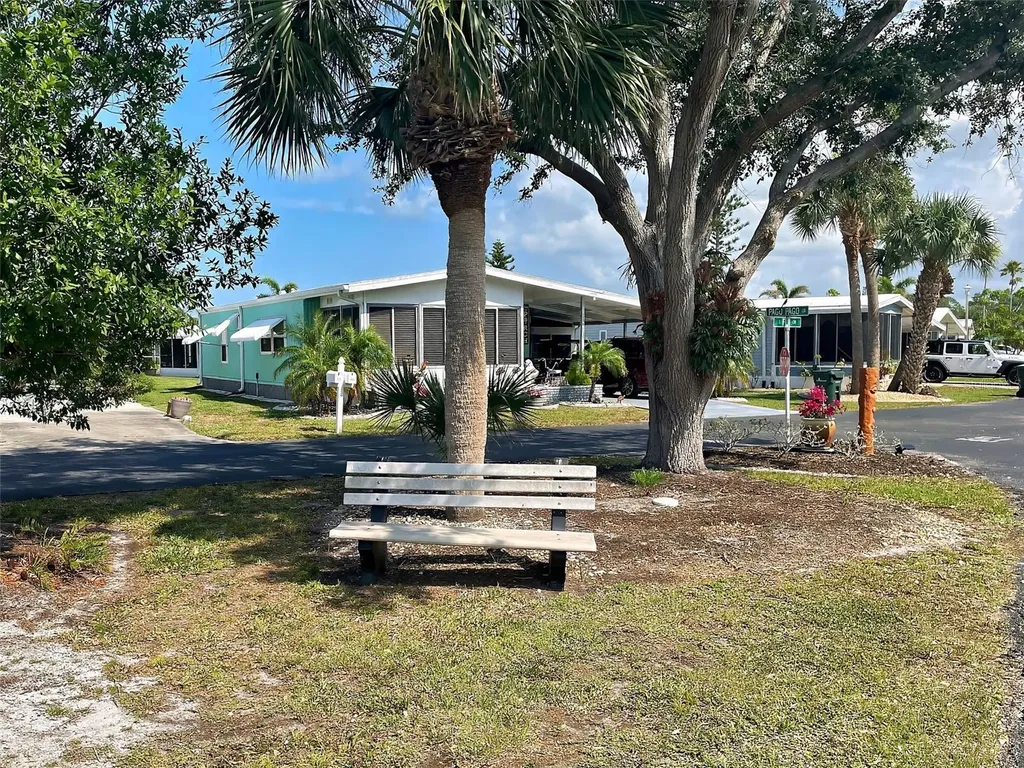 141 N Fiji Circle Englewood FL 34223