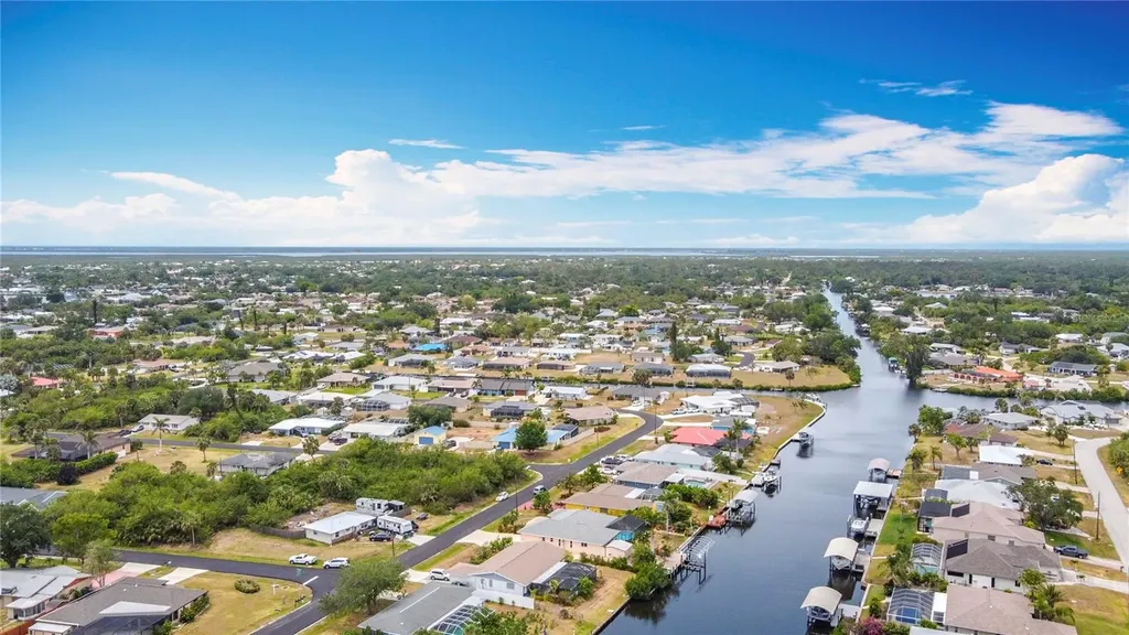 18790 Countryman Avenue Port Charlotte FL 33948