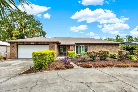 28136 Tammi Drive Tavares FL 32778