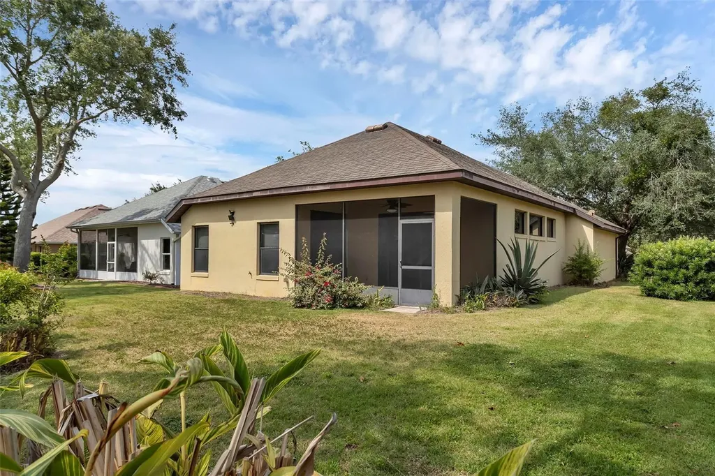 8167 Bridgeport Bay Circle Mount Dora FL 32757