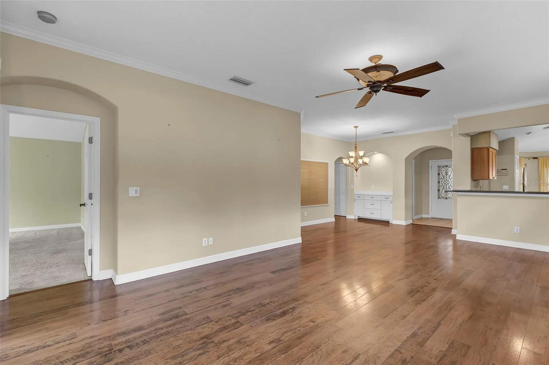 8167 Bridgeport Bay Circle Mount Dora FL 32757